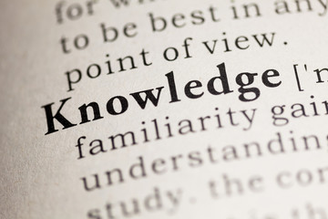 【汽车搭电的正确方法,汽车搭电的正确方法先接正极还是负极】